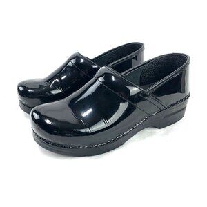 Dansko Professional Clogs - Black Patent Leather, Size EU 41 US 10.5/11.0